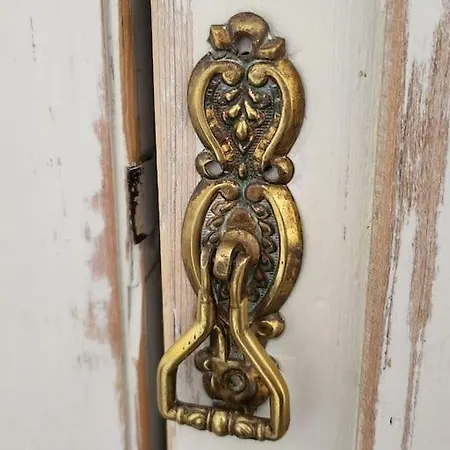 The Wee House - An Teach Beag Falcarragh